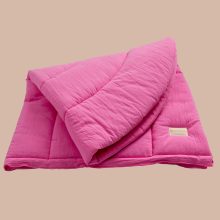 Regenbogen Krabbeldecke für Babies von hjärtslag design