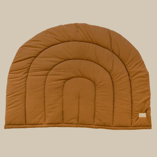 Regenbogen Krabbeldecke von hjärtslag design in curry