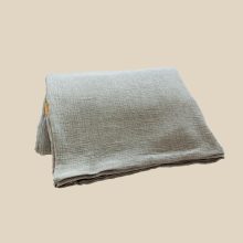 Leichte Tagesdecke in grau melange von hjärtslag design