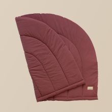 Minimalistische Regenbogen Krabbeldecke in Old Mauve von hjärtslag design