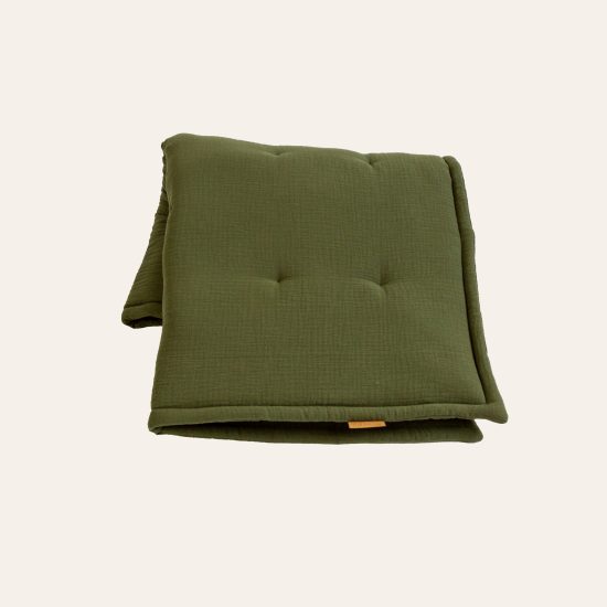 Krabbeldecke aus Musselin in Moos Grün von hjärtslag design