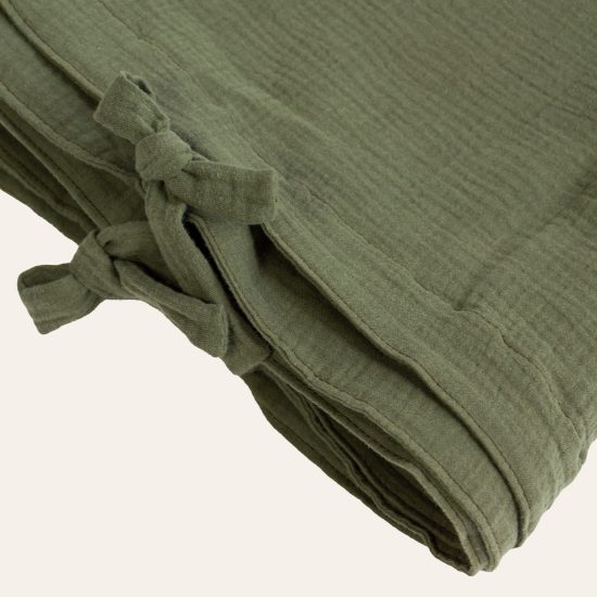 Detail von Bettwäsche aus Musselin von hjärtslag design