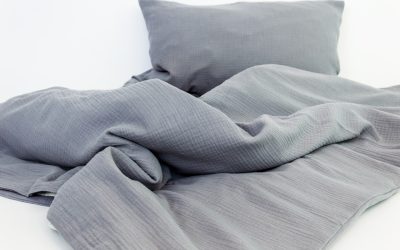 Bettwäsche von hjärtslag design aus Musselin in grau